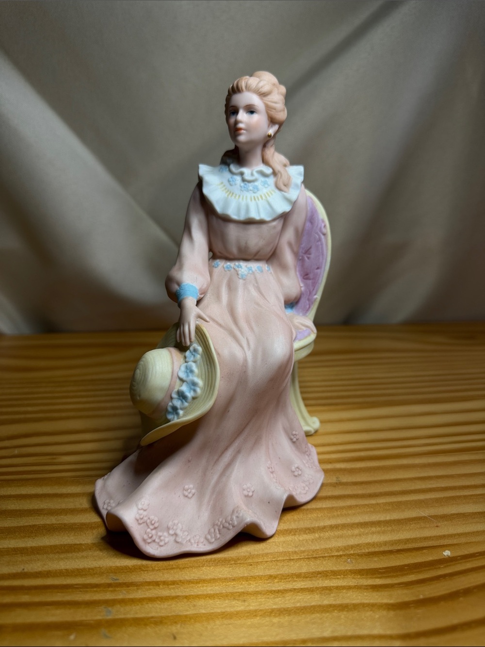 Vintage 1993 HOMCO Courtney's Dream Porcelain Figurine #1439